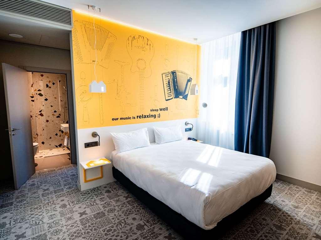 Ibis Styles Sibiu Arsenal Hotel Ruang foto
