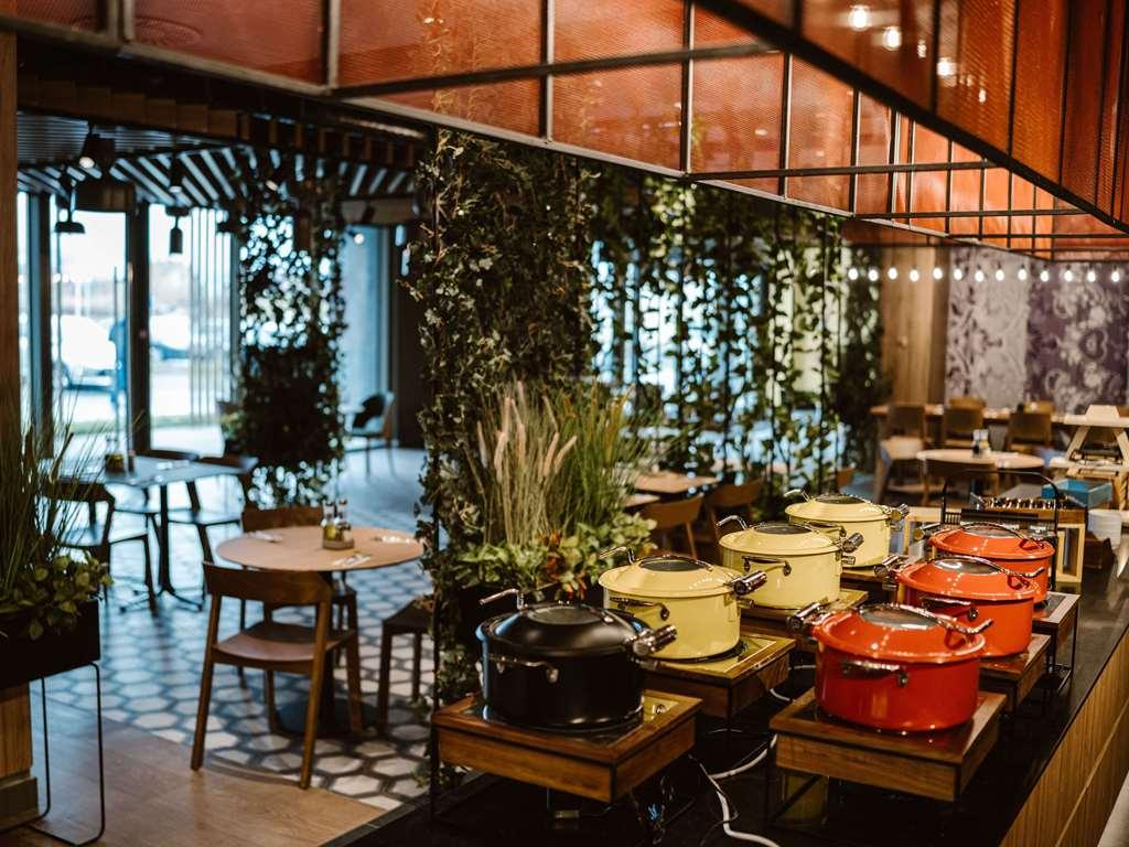 Ibis Styles Sibiu Arsenal Hotel Restoran foto